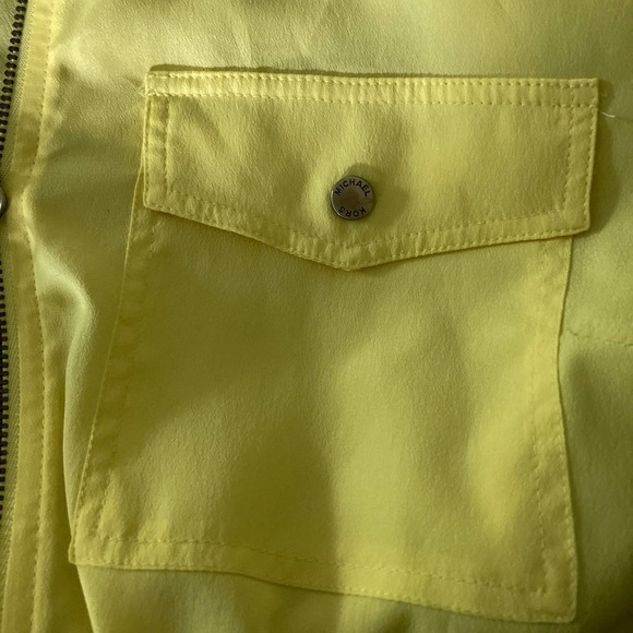 MICHAEL MICHAEL KORS Women's Yellow Full Zip Long Sleeve Collared Blouse | L - Picture 5 of 9